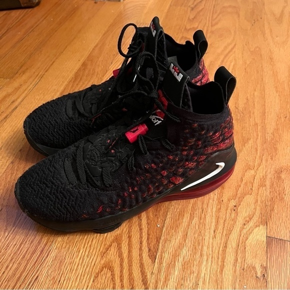 Nike Lebron 17 “Infrared” - Picture 6 of 7